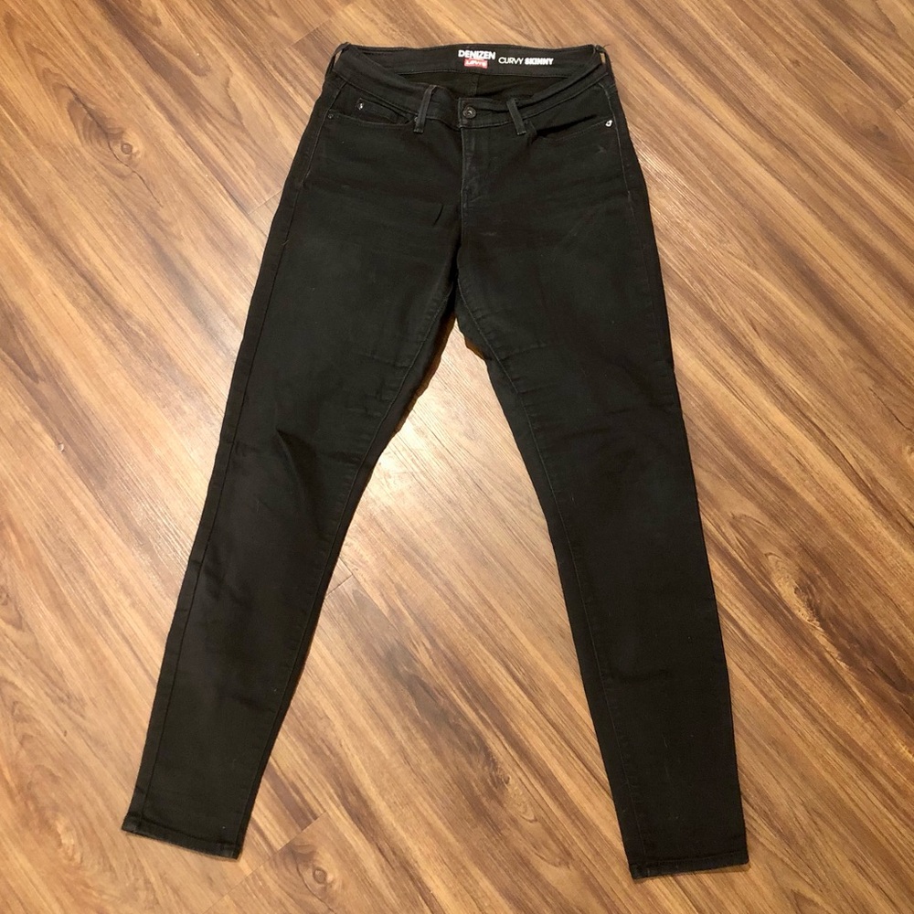 Levi’s Denizen Curvy Skinny Black Jean Pant